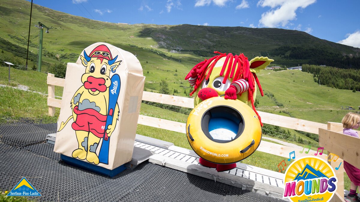 Frank und seine Freunde | © Andreas Kirschner Frank und seine Freunde hatten Spaß auf der Möseralm beim Mounds Konzert in Serfaus Fiss Ladis in Tirol | © Andreas Kirschner
