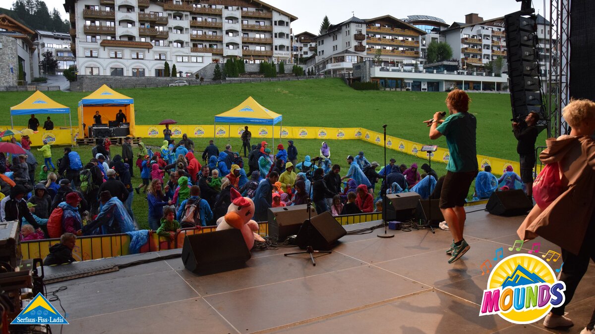 herrH auf der Festivalbühne | © Serfaus Fiss Ladis herrH auf der MOUNDS Festivalbühne in Serfaus Fiss Ladis in Tirol | © Serfaus Fiss Ladis