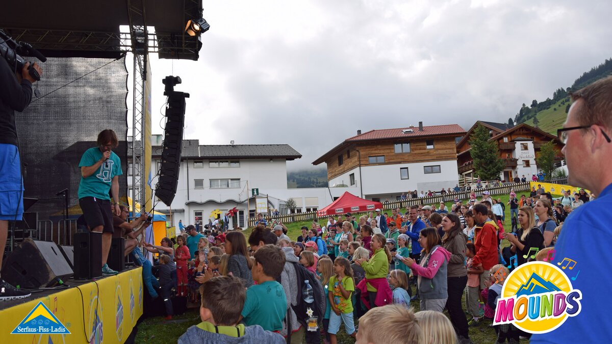 herrH auf der Bühne | © Serfaus Fiss Ladis herrH auf der Festivalbühne in Serfaus Fiss Ladis in Tirol | © Serfaus Fiss Ladis