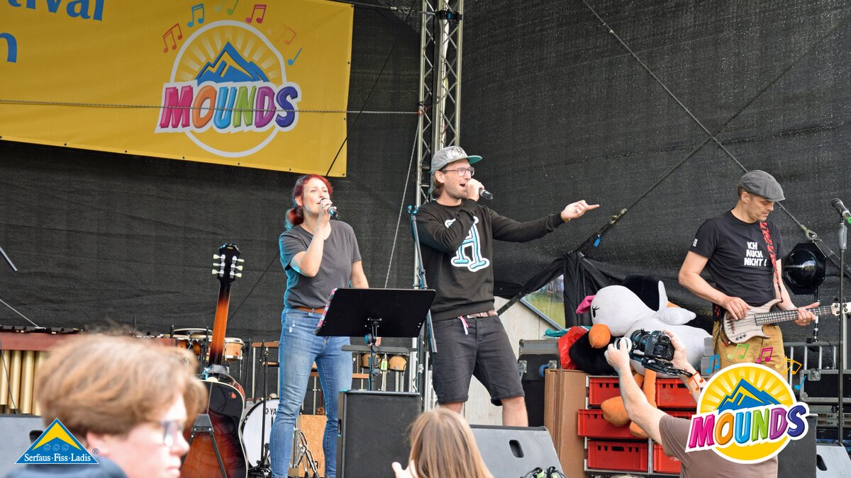 herrH und 3Berlin | © Serfaus Fiss Ladis herrH und 3Berlin auf der MOUNDS Festivalbühne in Serfaus Fiss Ladis in Tirol | © Serfaus Fiss Ladis