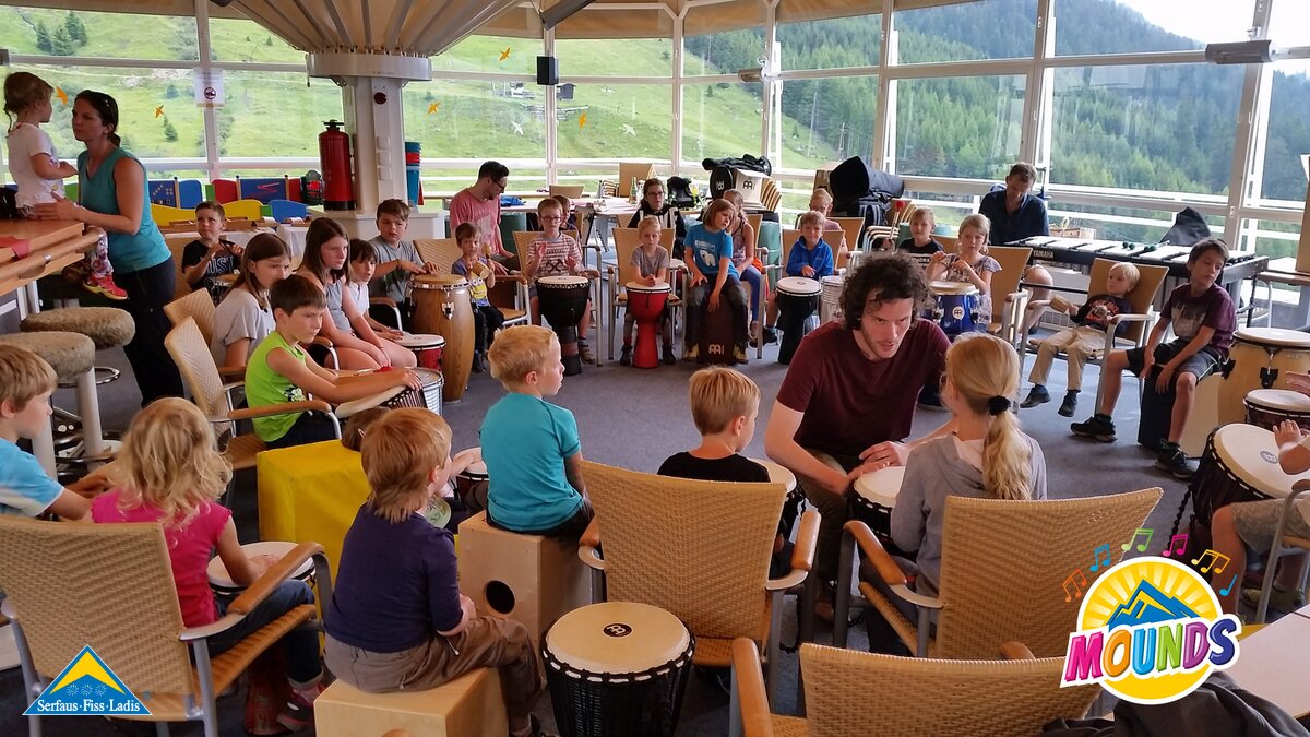 Workshop mit Tom der Trommler | © Serfaus Fiss Ladis MOUNDS Workshop mit Tom der Trommler in Serfaus Fiss Ladis in Tirol | © Serfaus Fiss Ladis