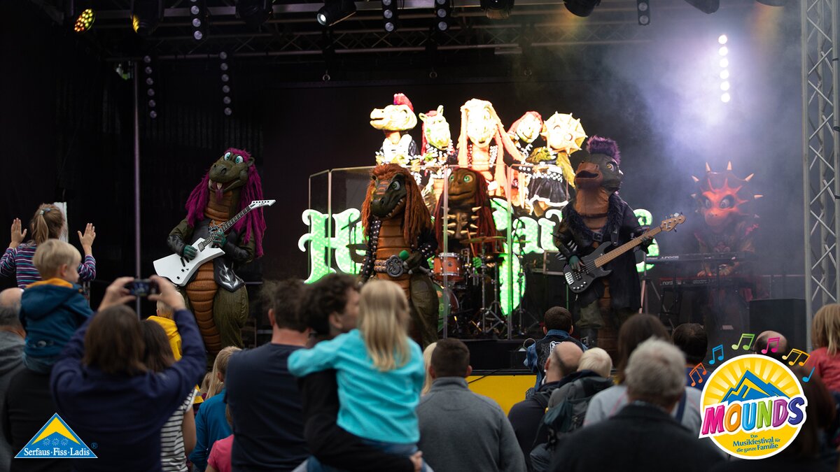 Heavysaurus Konzert | © Fabian Schirgi Das Heavysaurus Konzert bei MOUNDS in Serfaus-Fiss-Ladis in Tirol | © Fabian Schirgi