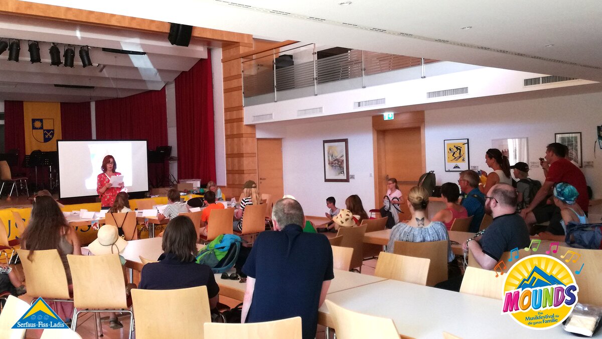 Workshop mit Anna Benzing | © Serfaus-Fiss-Ladis Hörspielwerkstatt mit Anna Benzing bei MOUNDS in Serfaus-Fiss-Ladis in Tirol | © Serfaus-Fiss-Ladis