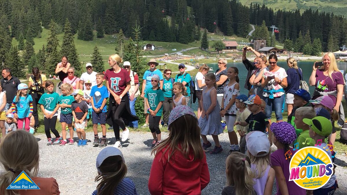 Workshop mit herrH | © Serfaus-Fiss-Ladis herrH beim Workshop in den Tiroler Bergen in Serfaus-Fiss-Ladis | © Serfaus-Fiss-Ladis